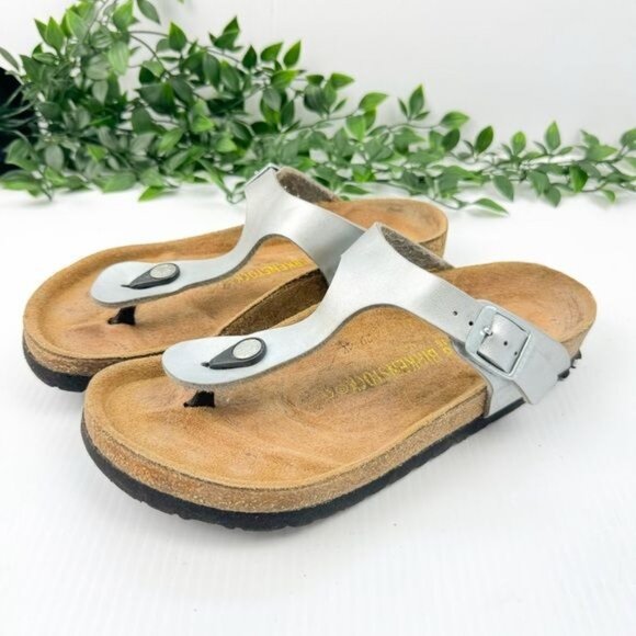 Birkenstock Gizeh Sandals Silver size 7 - Picture 3 of 16